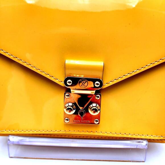 LOUIS VUITTON Yellow Vernis Leather Monceau BB Bag - Picture 4 of 16
